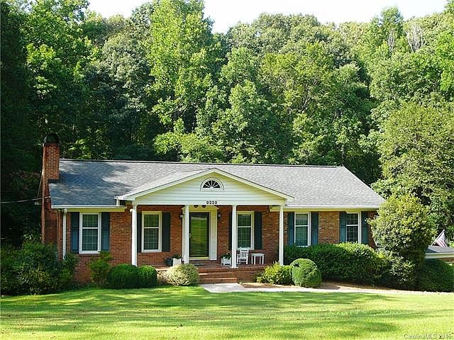 1st image of 9220 Wedgewood Dr #23/24