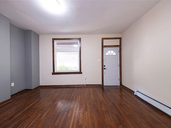 2nd image of 1315 Labelle Ave