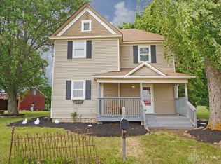 8051 Forney Rd, New Lebanon, OH 45345