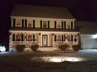 71 Cherryvale St, Chicopee, MA 01020