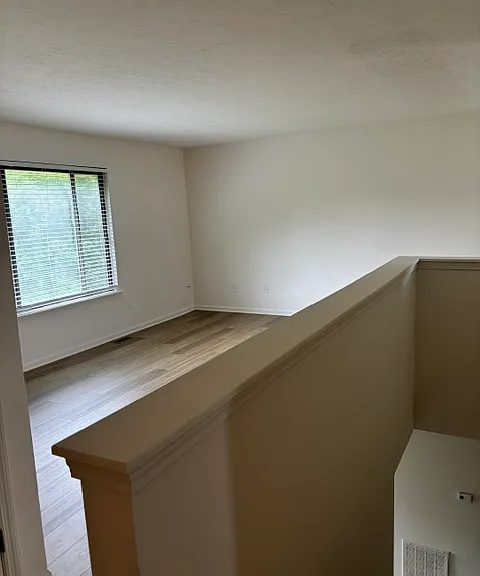 1165 Mount Rushmore Way #B — Photo 12