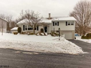 918 Hemlock St, Boalsburg, PA 16827