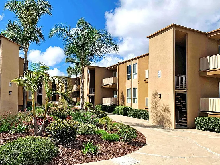 Dorchester Apartments | Spacious 1 & 2 Bedroom Apartments Near SDSU — Photo 16