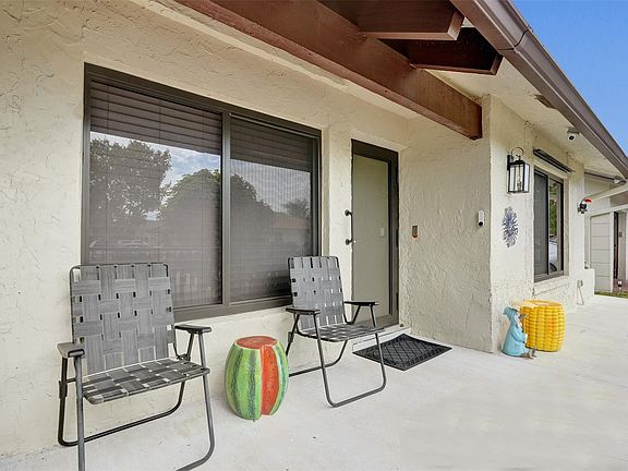 4th image of 2273 SW 15th Place
