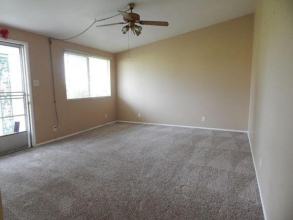 3rd image of 10314 W Oakmont Dr