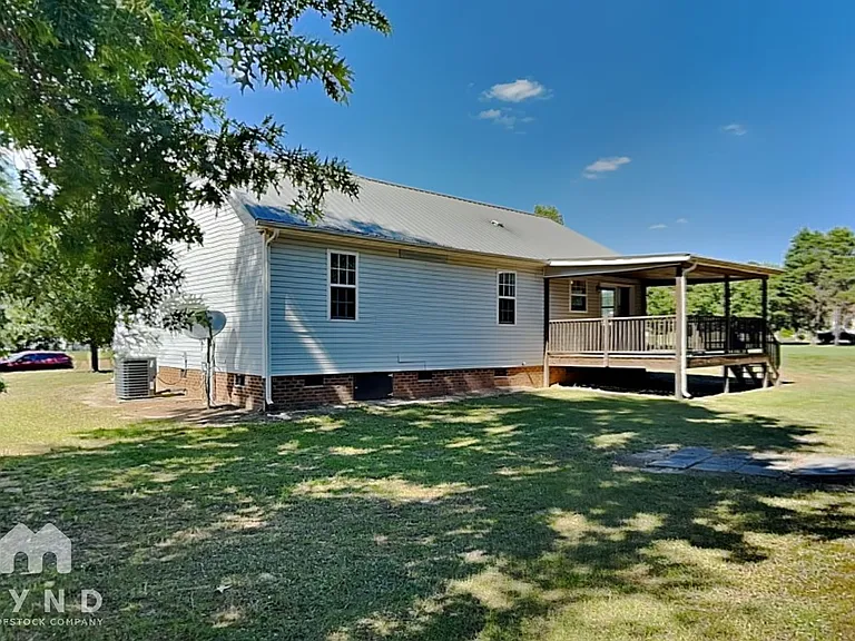 105 Mary Michael Ln — Photo 18
