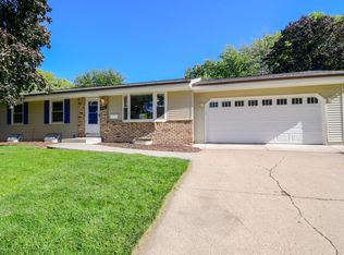 3124 Yukon Ave N, Crystal, MN 55427