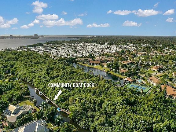 3rd image of 15000 Arbor Lakes Dr E
