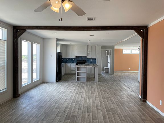 3rd image of 289 Private Road 4566