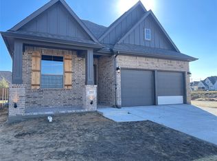 2422 Auburn St, Fate, TX 75087