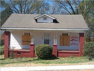 2nd image of 524 25th Ave E