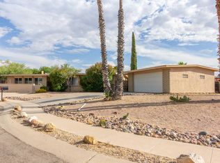 302 N Eastview Pl, Tucson, AZ 85710