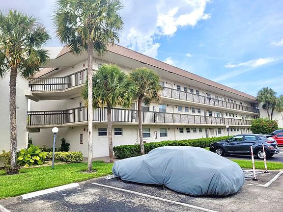 4th image of 1751 NW 75th Avenue #310