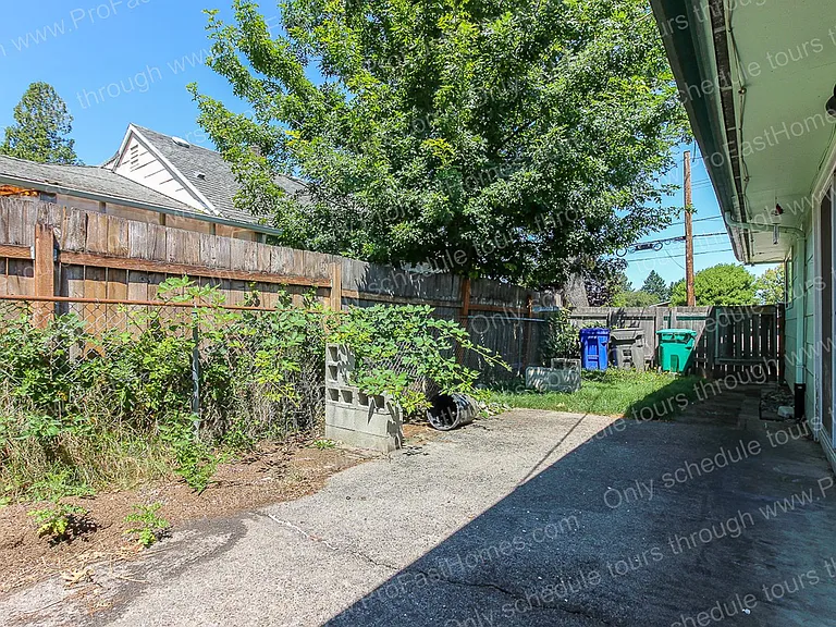 1310 SE 4th St — Photo 21