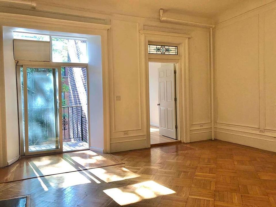 1st image of 150 W 76th St #3B1