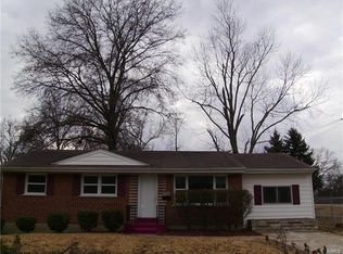 8244 Addington Dr, Saint Louis, MO 63134