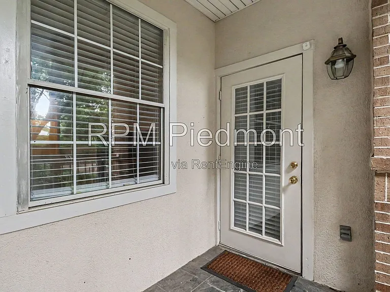 220 Renaissance Pkwy NE #2122 — Photo 23