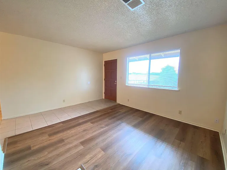 1840 U St #3 — Photo 3