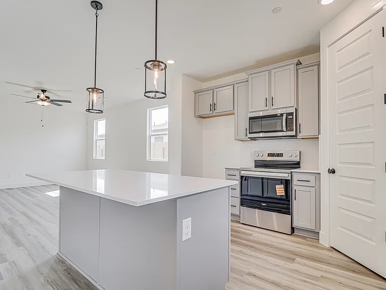 8208 Dreamside Ave — Photo 7