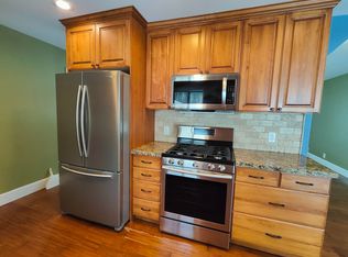 1869 S Davis Blvd, Bountiful, UT 84010