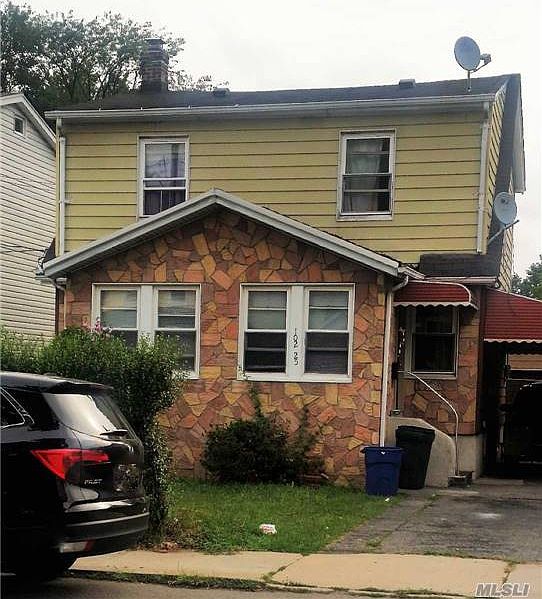2nd image of 10225 212th St