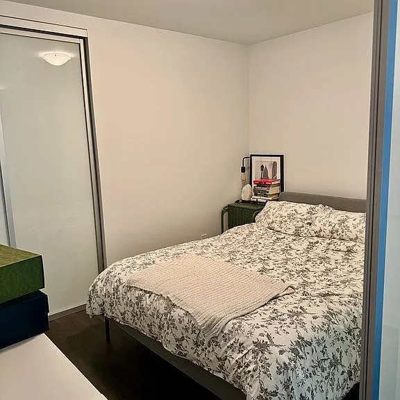 377 Madison Ave #510 — Photo 10