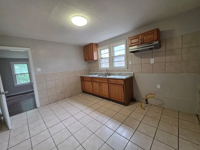 8986 Ramona Ave — Photo 2