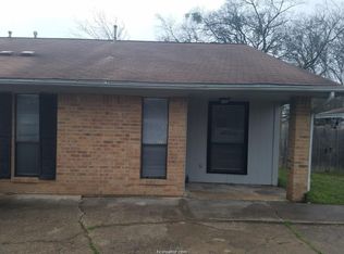 1629 Prairie Dr #B, Bryan, TX 77802