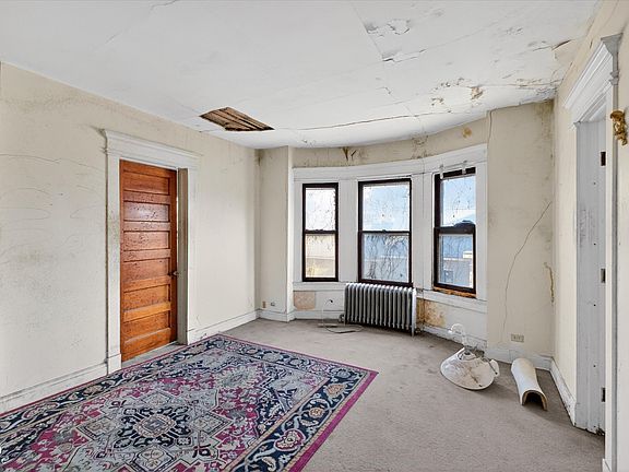 21st image of 720 Woodruff Place West Dr