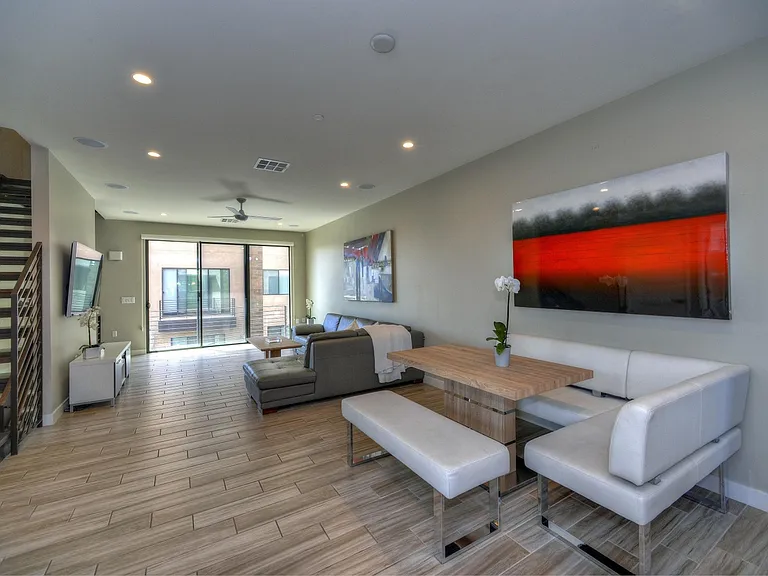 6990 E 6th St #1013 — Photo 10