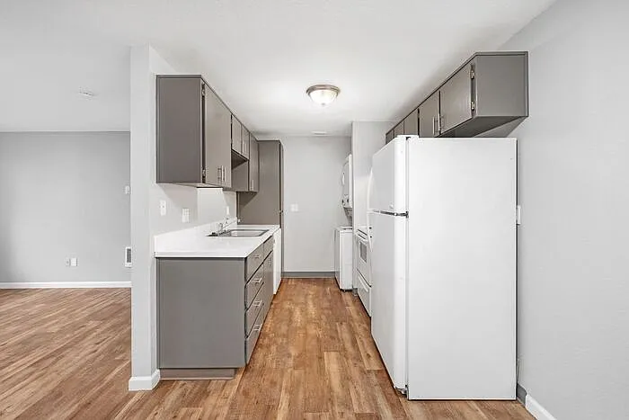 12150 SW Allen Blvd — Photo 11