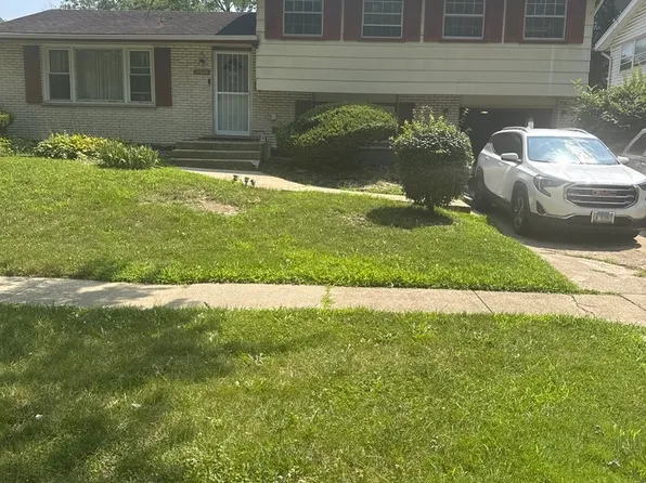 3509 Birchwood Dr, Hazel Crest, IL 60429