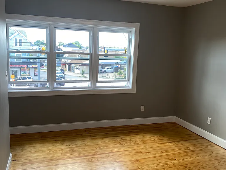 1190 Plymouth Ave #2N — Photo 13