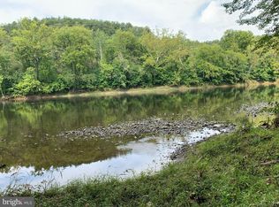 Low Line Rd, Great Cacapon, WV 25422