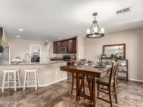 9528 S Desert Fauna Loop, Tucson, AZ 85747