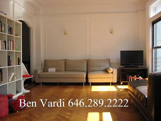 Rented by City Connections Realty | media 20