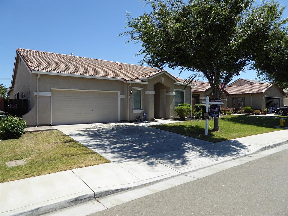 1st image of 2546 Marie Antoinette Dr