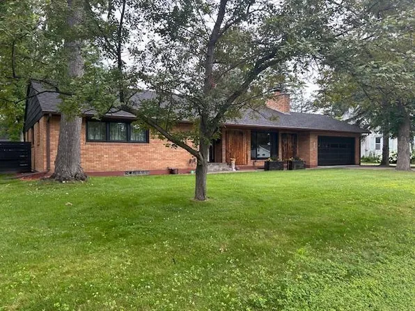 1107 NW 3rd Ave, Grand Rapids, MN 55744