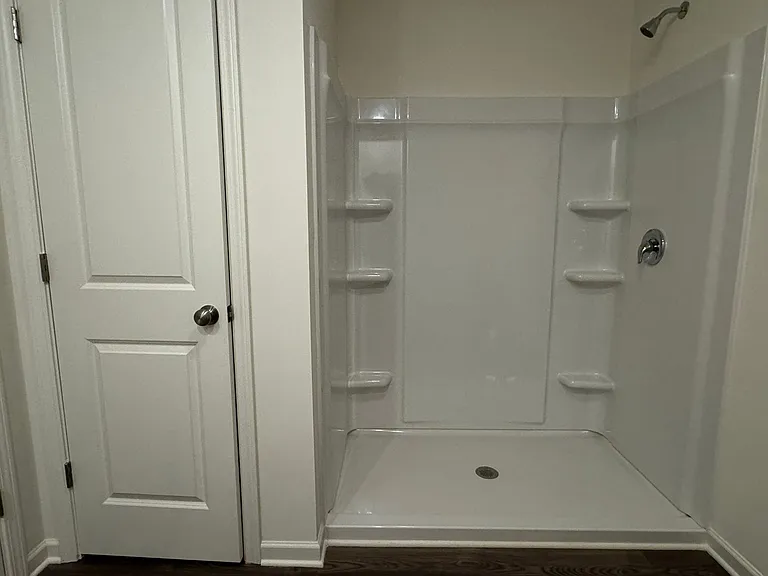 249 Isabella Way — Photo 4