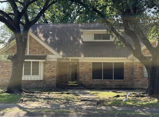 2706 Burke Rd, Pasadena, TX 77502