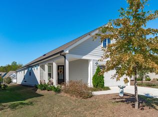 1518 Hornbeam Rd, Fuquay Varina, NC 27526