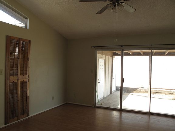 4th image of 10615 W Heatherbrae Dr