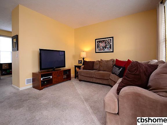5th image of 8416 S 64th Ave