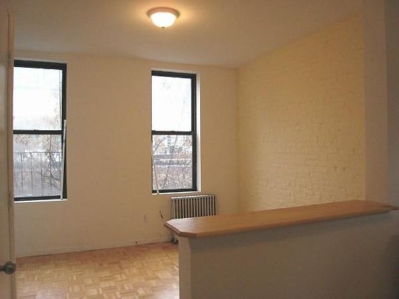 2nd image of 346 E 62nd St APT 23