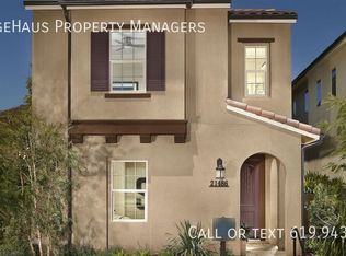 21486 Harmony Village Dr, Escondido, CA 92029
