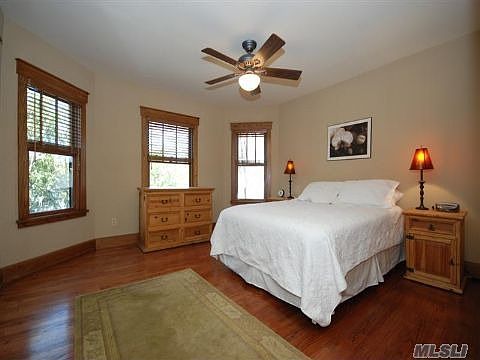 2nd image of 212 Franklin Ave