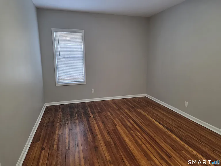 248 Bassett St — Photo 5