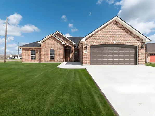 8390 Westgate Dr, Beaumont, TX 77706