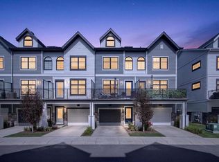 213 S Les Jardins Park SE, Calgary, AB T2C 5V3