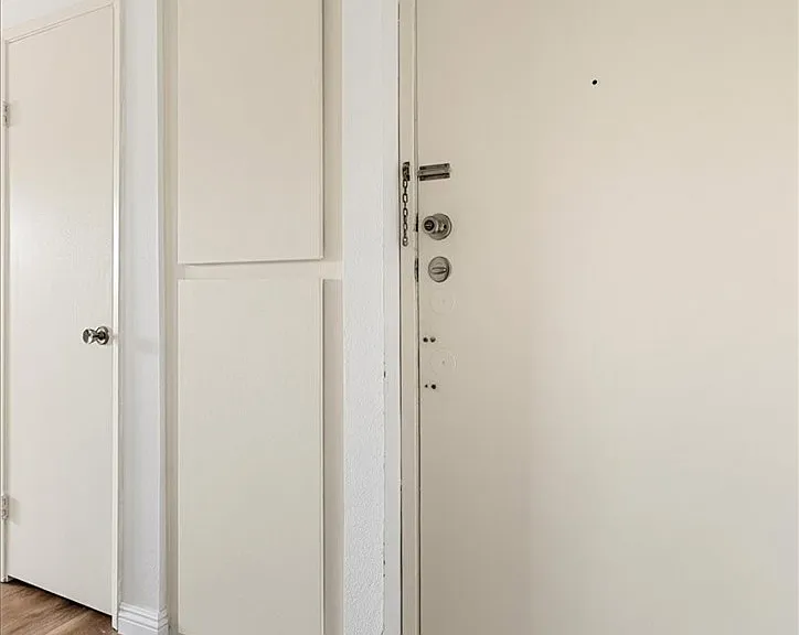 3424 Pueblo Ave #8 — Photo 10